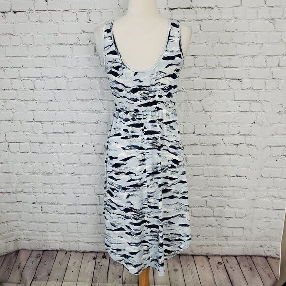 𝅺a-line Hawaii Made Dress Blue Petite LP NWT - Picture 5 of 7